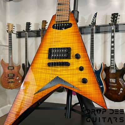 Jackson Custom Shop Randy Rhoads HS Electric Guitar w/ Case-Amber Lager Burst image 4