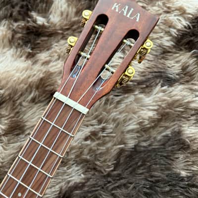 Kala KA-KCGE-C Hawaiian Koa Series Acoustic/Electric Concert Cutaway Ukulele with EQ - Gloss Natural image 5