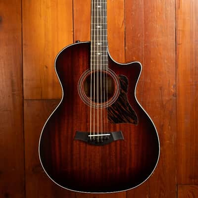 Taylor 324ce Baritone-8 LTD image 2