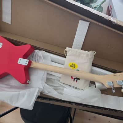 Loog pro electric guitar - red image 3