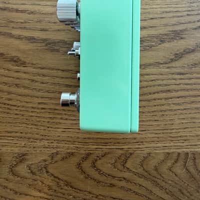 Bennett Custom Audio Lighthouse 2025 - Green image 3