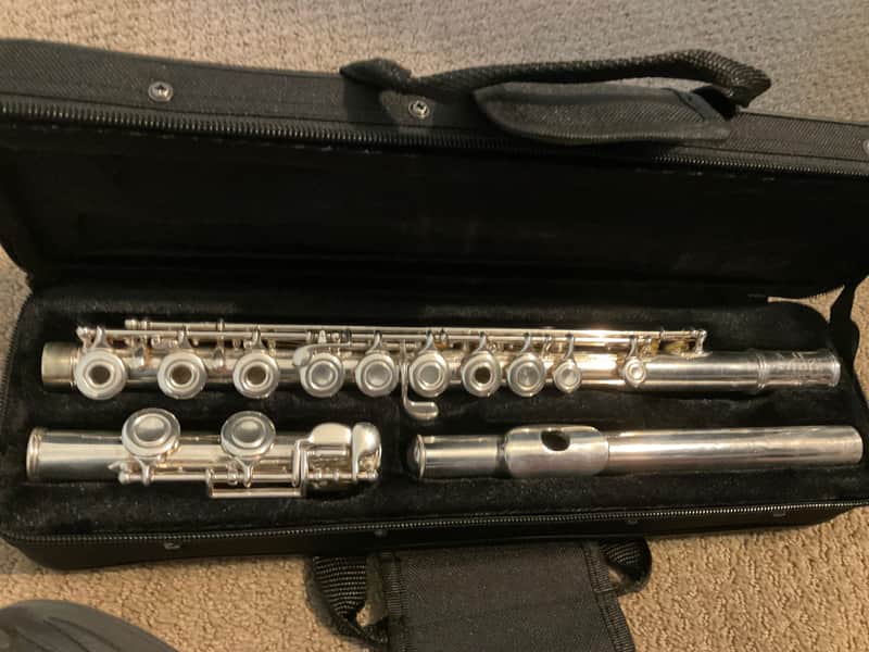 Artley Open Hole Flute- New Pads, New Case image 1