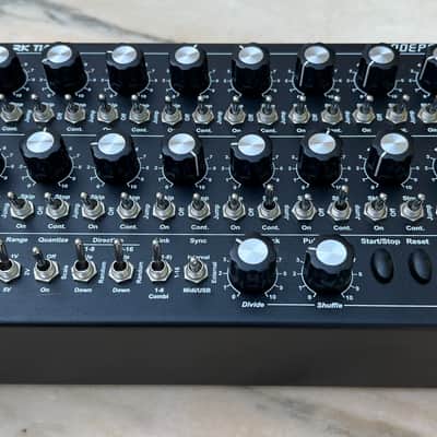 Doepfer Darktime Sequencer, red leds image 4