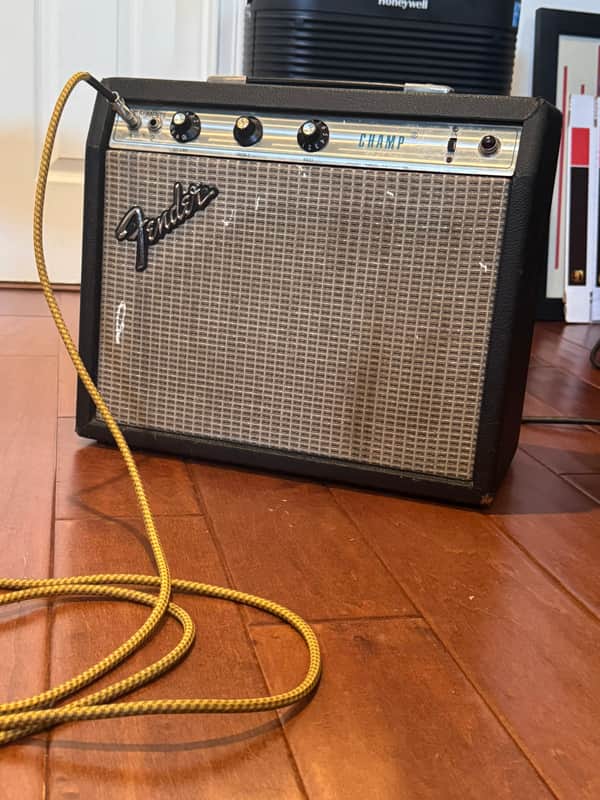 Vintage Fender Champ Silverface Tube Amp 1975–1976 | Made in USA image 1