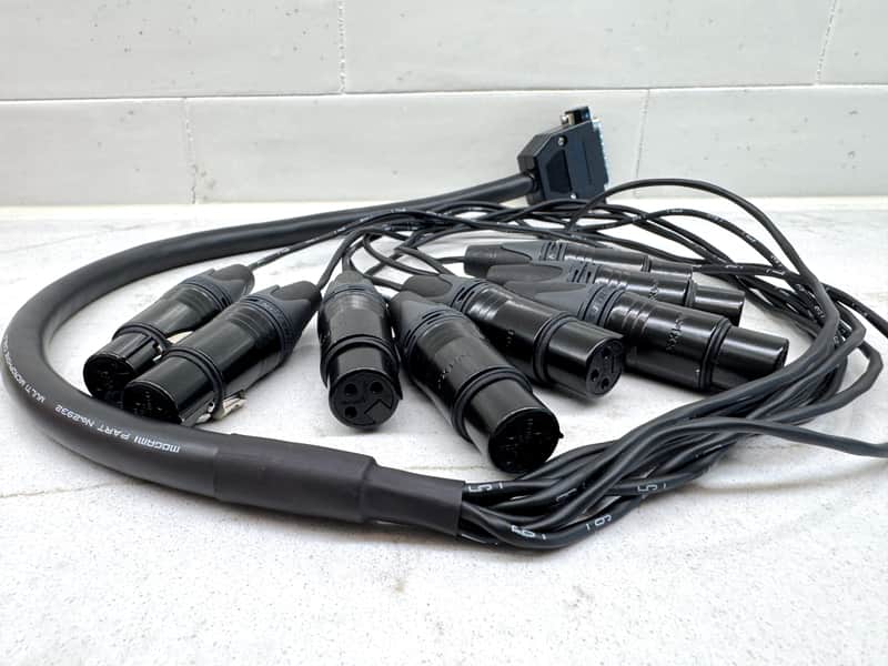 Premium DB25 to 8 XLR Female Analog Snake 3ft – Mogami 2932/Neutrik – Like New image 1
