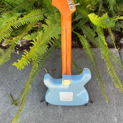 Fender Stratocaster 1992 - Sonic Blue image 2