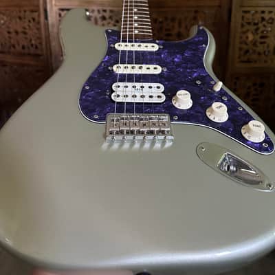 Fender Robert Cray Signature Hardtail Stratocaster 1997 - Inca Silver image 3