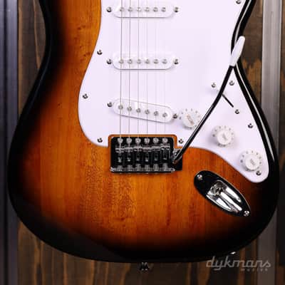 Squier Sonic Stratocaster 2-Color Sunburst image 1