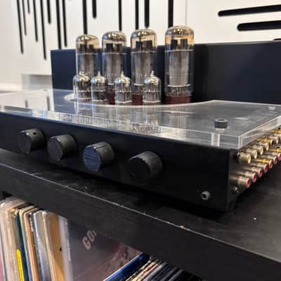 Audio Innovations Series 500 Stereo Integrated Amplifier - Working image 3