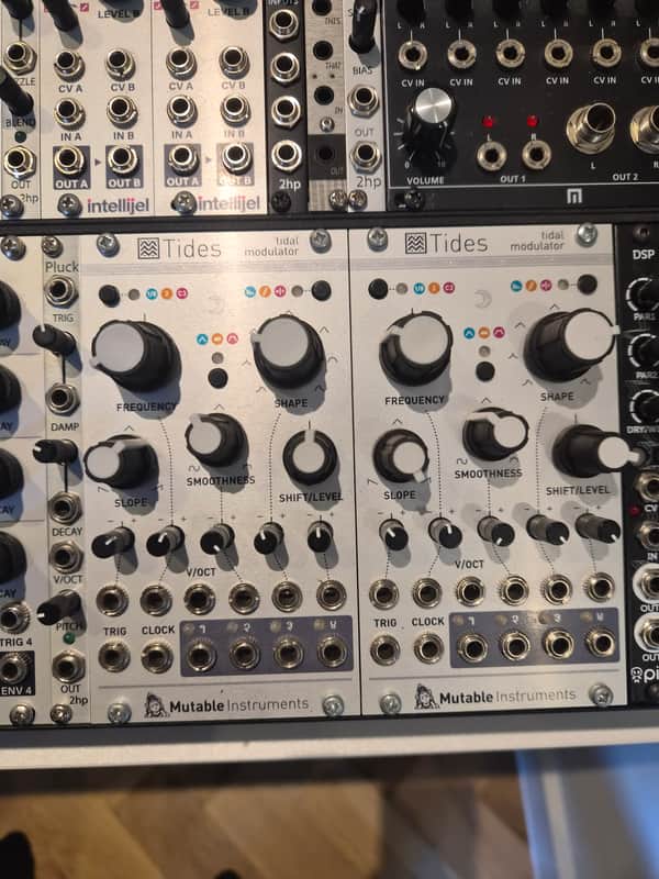 Mutable Instruments Tides V2 2018 | Reverb