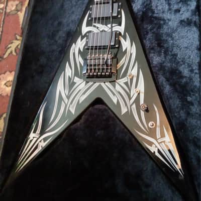 BC Rich KKV Neck-Thru Tribal image 1
