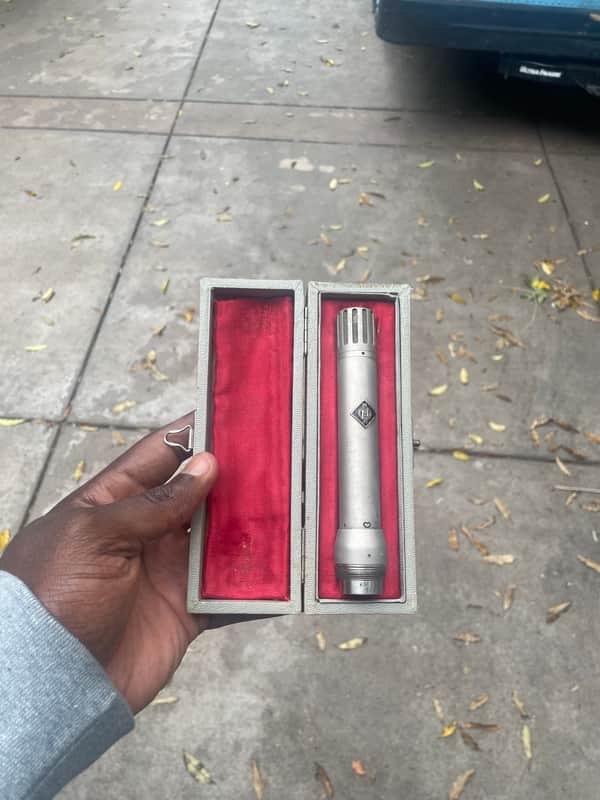 2 Neumann Km 254 with power supply image 1