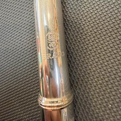 Haynes Bravo 1 Intermediate Flute - Silver Plated image 2