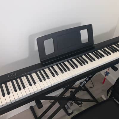 Roland FP-10 88-Key Digital Portable Piano 2019 - 2021 - Black