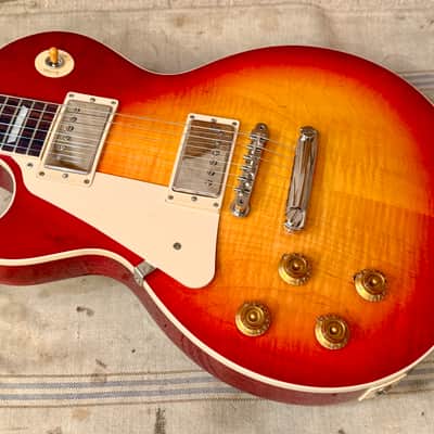 Gibson Les Paul Standard Left Handed 2025 - Heritage Cherry Sunburst image 10