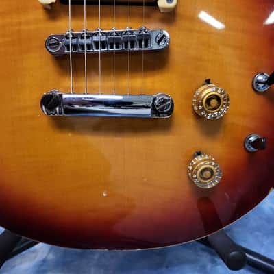 Video Demo Vintage 1976 Electra Omega Model X220 Varitone Switch Magnaflux Pickups Pro Setup New Deluxe Hard Shell Case image 3