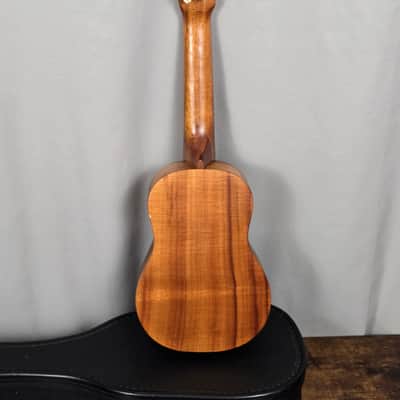 Vintage *RARE* KAMAKA GOLD LABEL 20 1/2” Soprano Ukulele w/Gold-Lined Case EXC! image 19