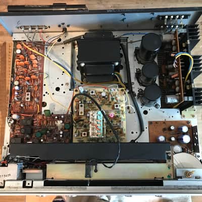 Marantz 2220 AM/FM Stereo Receiver 70’s - Silver image 11