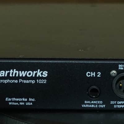 Earthworks 1022 ZDT Series 2-Channel Zero Distortion Microphone Preamp image 6