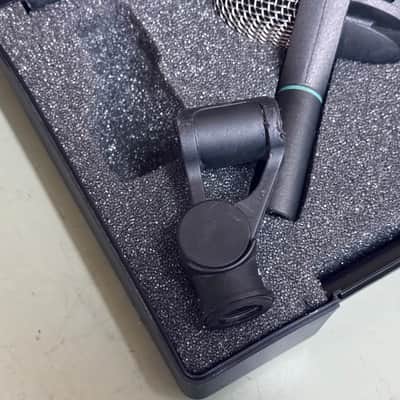 AKG D112 Dynamic microphone for Bass and Kick Drum image 4