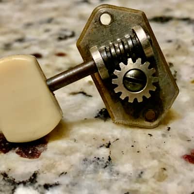 Eko 3 x 3 Guitar Tuners 60's Vintage image 5