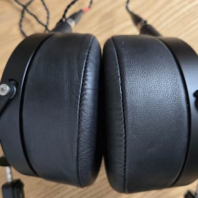 Audeze LCD-X Creator Package Over-Ear Headphones 2021 Edition - Black image 5