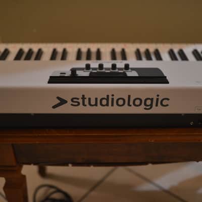 Studiologic Acuna 88 – 88-Key Hammer Action Controller Weighted Keys Piano image 12