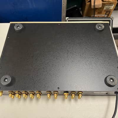 Conrad-Johnson PF-R pfr Line-Stage Preamplifier image 17