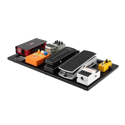 Gator Vertex by Gator Tour Compact Series 23" x 13" Pedalboard w/ Padded Gig Bag, (GV-TC2313-GB) image 8