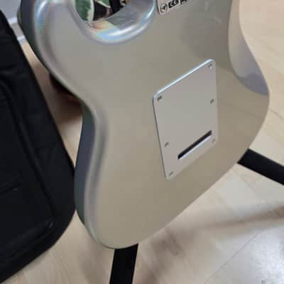 Fender H.E.R. Stratocaster BRAND NEW Limited Edition Artist Signature Custom Chrome Glow Anodized Aluminum 60s Vintage Spec Noiseless Pickups HER Strat Color Change Flip Flop Paint Guitar image 23