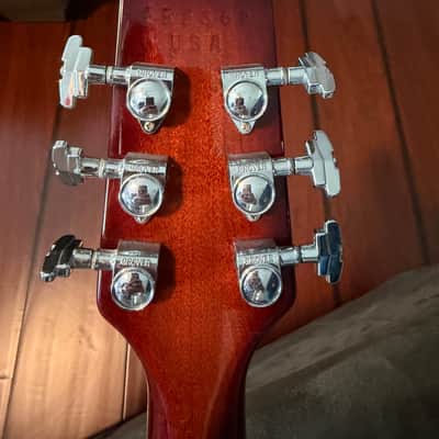 2002 Hamer USA Newport Pro — Jazzburst — 6 lbs 11 oz image 6