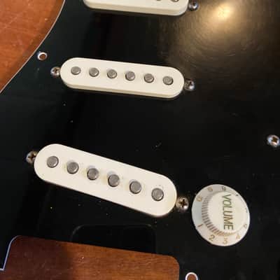 Genuine Fender MIM Strat Standard Pickups Tuxedo Stratocaster image 2