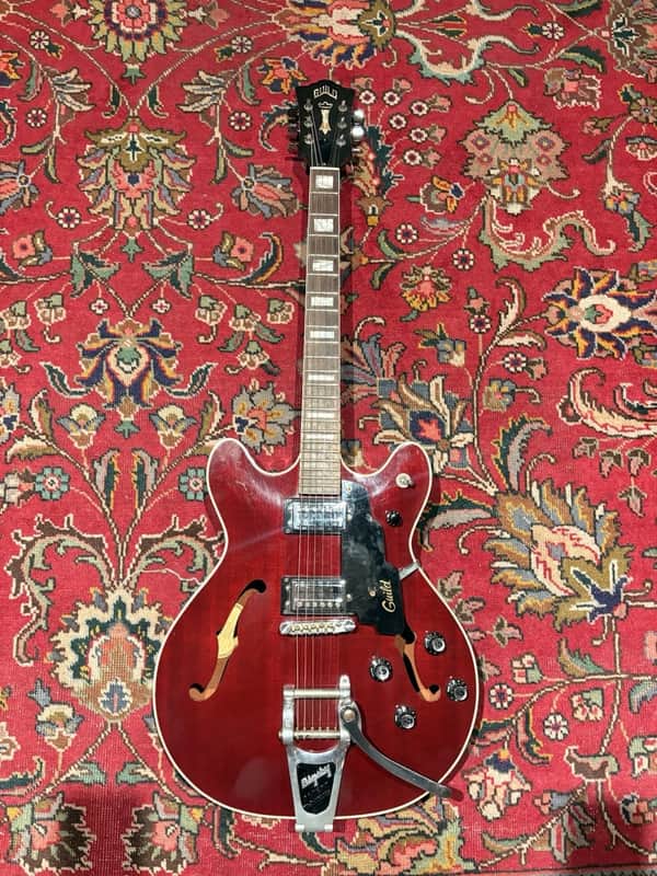 Guild Starfire 1974 - Cherry Red image 1
