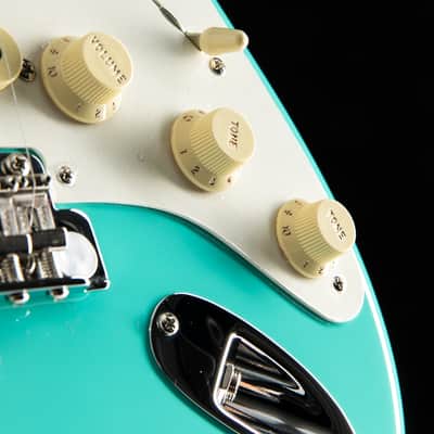Fender American Vintage II '57 Stratocaster Sea Foam Green image 4