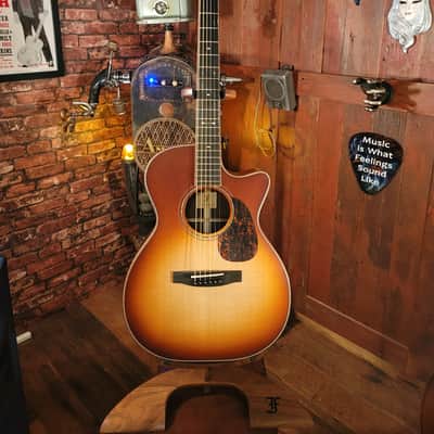 Vintage 3 OMc SR SB SPA 118373 with FREE Furch Guitar Strap and Original CNR image 1