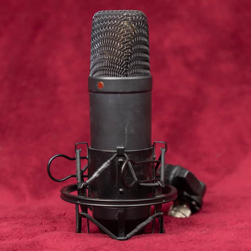RODE NT-1 4th Gen with Shockmount 2010s - Black image 1