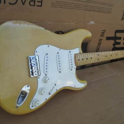 FENDER STRATOCASTER USA - 51 YEARS YOUNG image 6