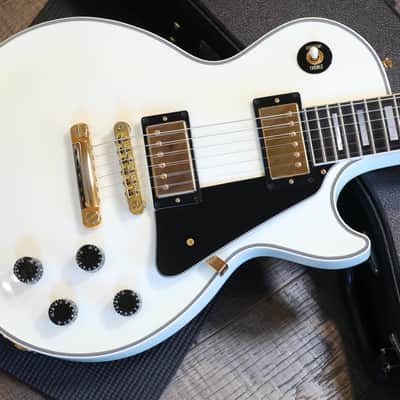 Minty! 2021 Gibson Custom Shop Les Paul Custom Electric Guitar Alpine White + COA OHSC image 2