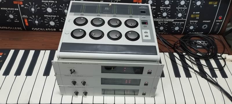 ROLAND Sound Space Processor RSS-8048, 2x ADA-8024, SSC-8004 remote Controller image 1