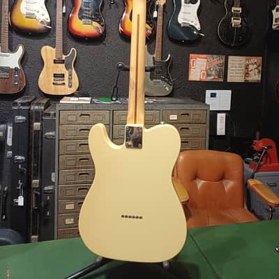 Fender American Performer Telecaster Hum with Maple Fretboard 2018 - Present - Vintage White image 5