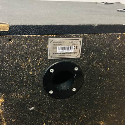 Marshall MG412 4x12 guitar cabinet image 7