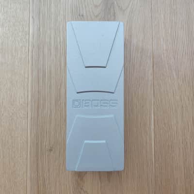 Boss FV-30H High-Impedance Compact Volume Pedal 2015 - Present - Grey image 2