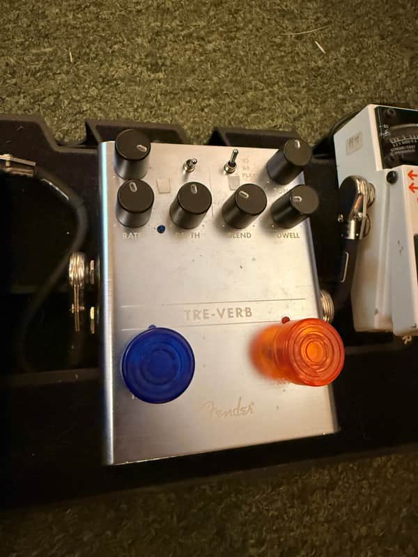 Fender Tre-Verb Tremolo/Reverb 2019 - Present - Blue image 1