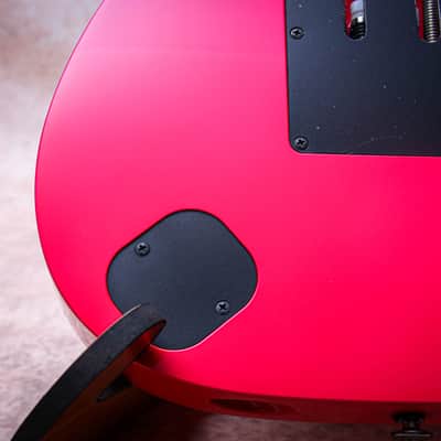 IBANEZ MIJ JEM777-SK Limited Edition 30th Anniversary Steve Vai Signature "Shocking Pink + Maple" (2017) image 21