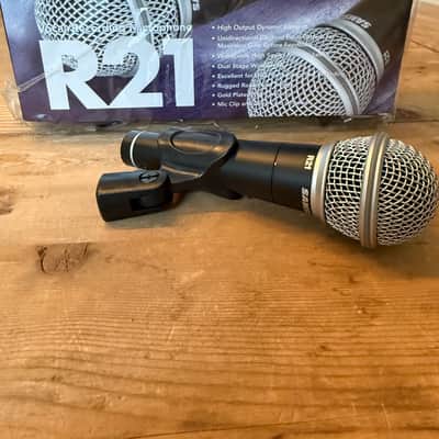 Samson R21 Cardioid Dynamic Vocal/Presentation Microphone (3 Pack) 2010s - Black image 3