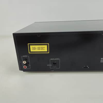 Akai - CD-37B - Compact Disc Player - With Remote image 11