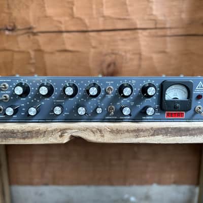 Retro Instruments Powerstrip 2010s - Gray image 1