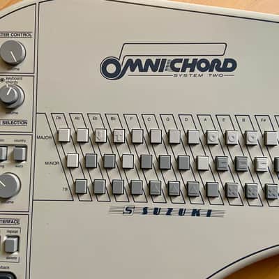 Suzuki OM-84 Omnichord image 6