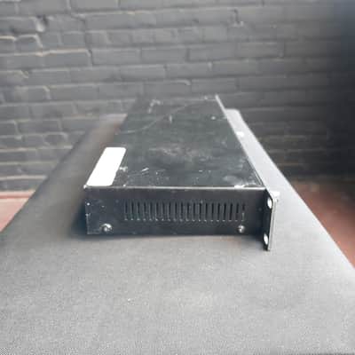dbx 215 Dual Channel 15-Band EQ image 6