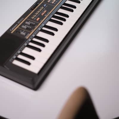 Casio MT-100 Casiotone 49-Key Synthesizer 1980s - Gray image 6